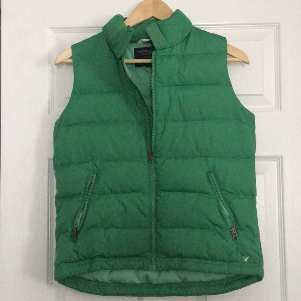 AE Puffer Vest